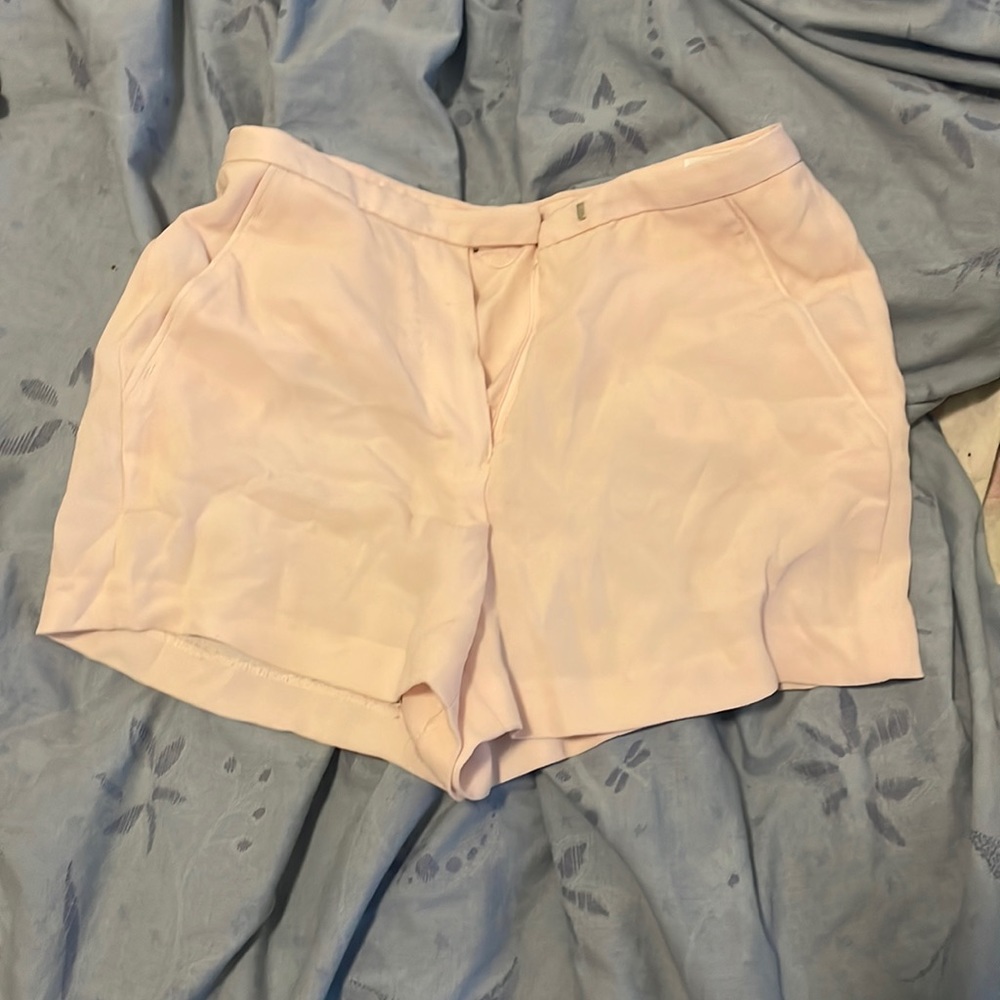 Light pink babaton shorts
